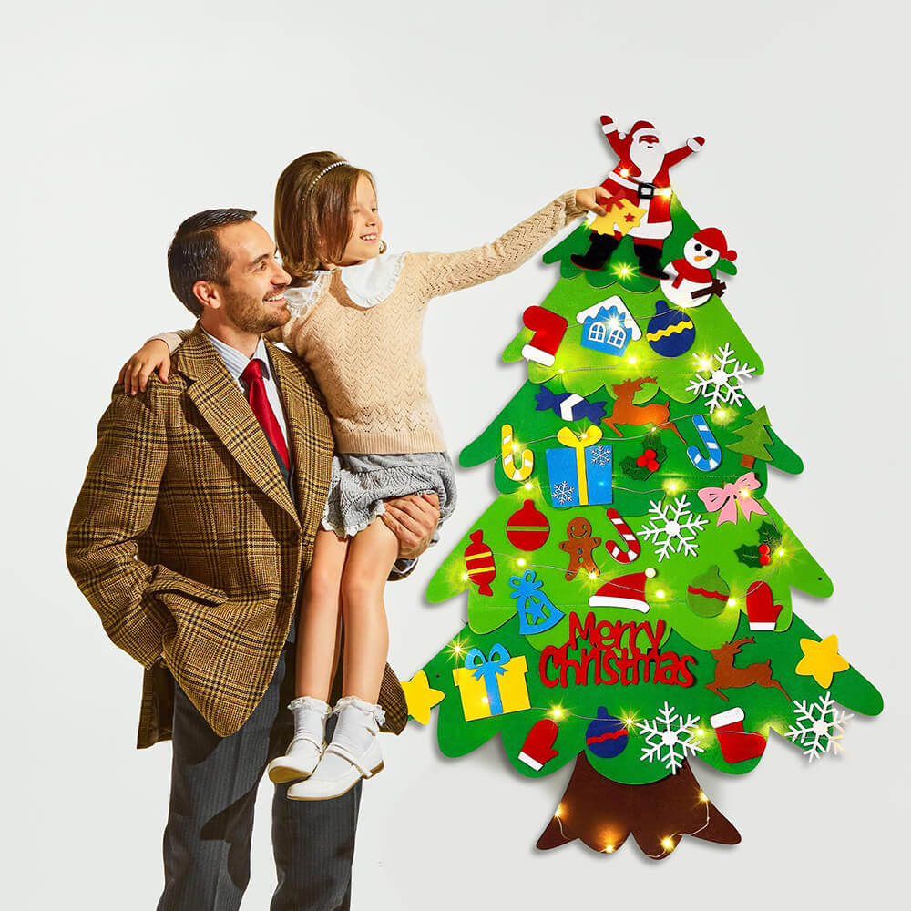 Kids DIY Felt Christmas Tree | Let Them Decorate Their Own Tree!