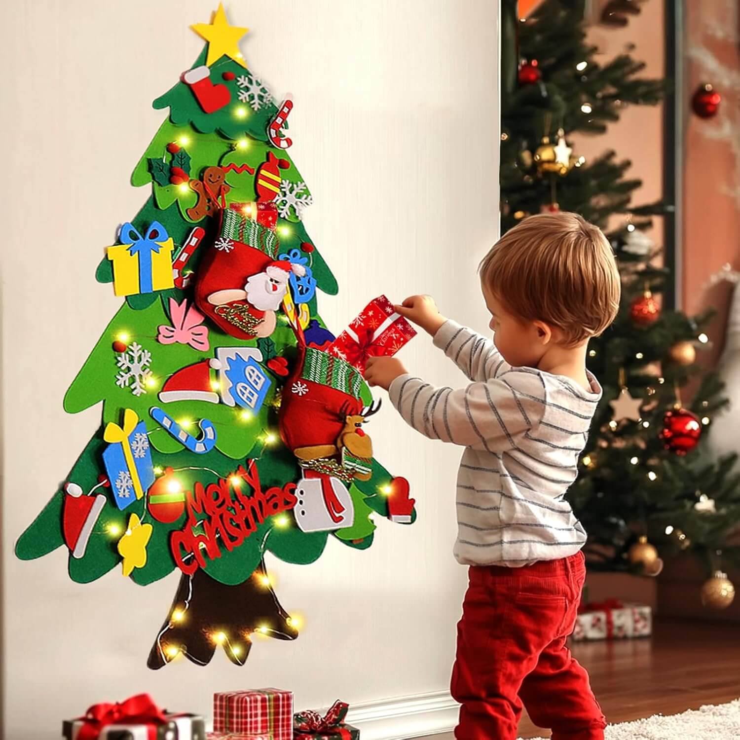 Kids DIY Felt Christmas Tree | Let Them Decorate Their Own Tree!